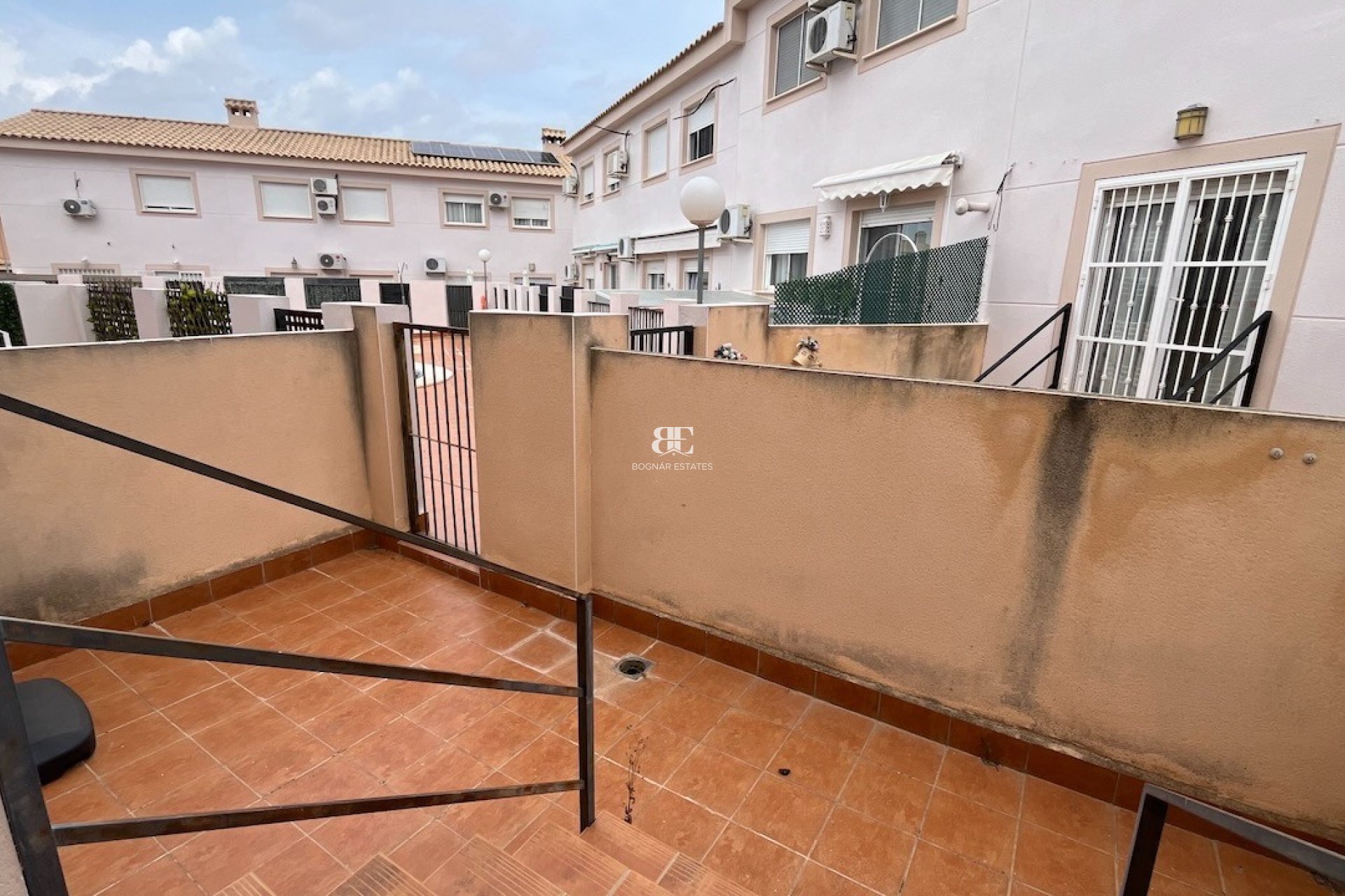 Resale - Townhouse -
Polop - Urbanizaciones