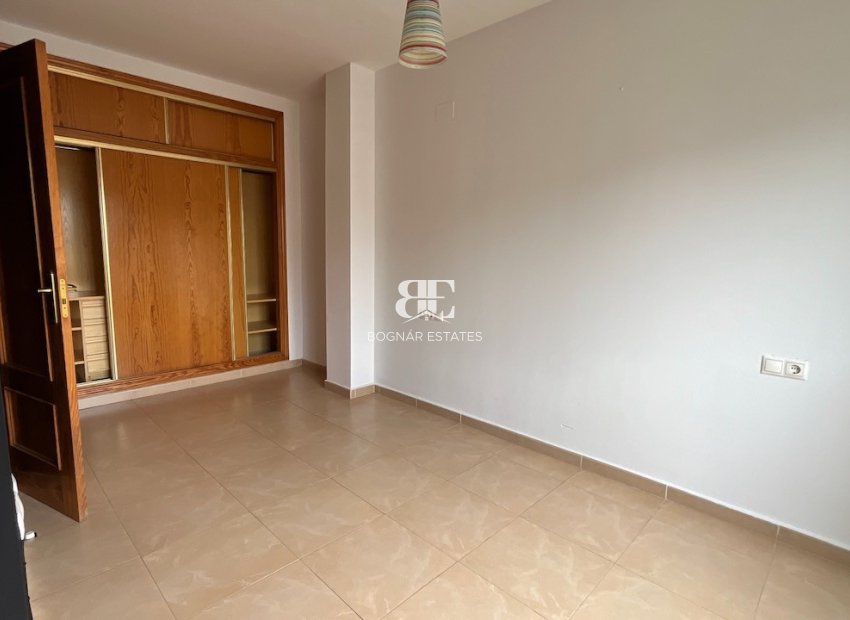 Resale - Townhouse -
Polop - Urbanizaciones