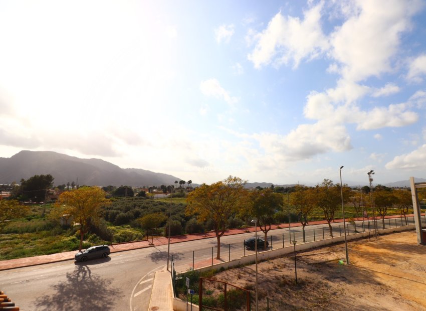 Resale - Townhouse -
Redován - Redovan - Town