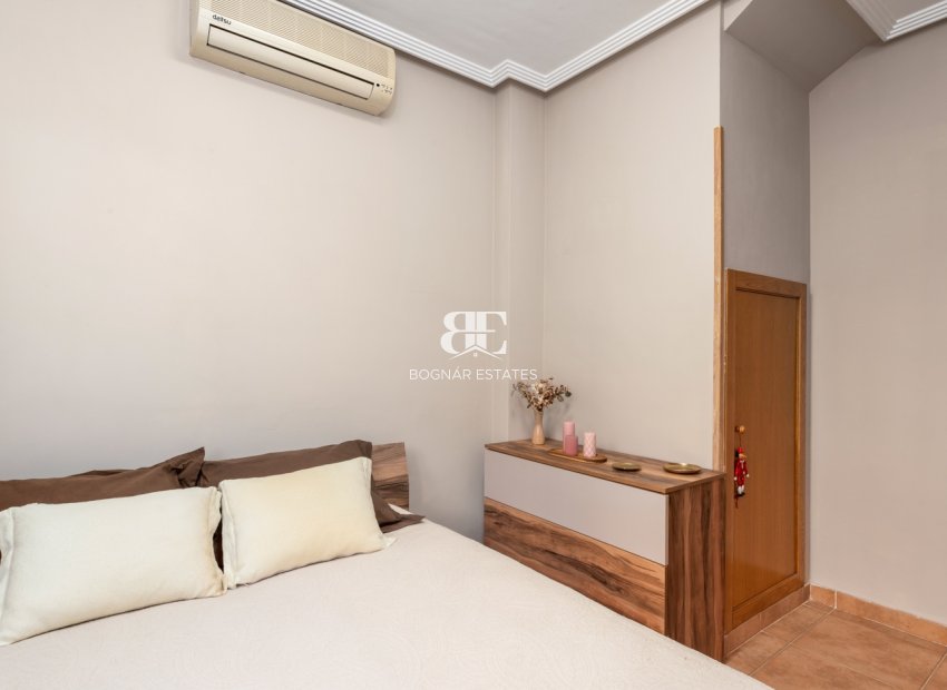Resale - Townhouse -
San Fulgencio - La Marina