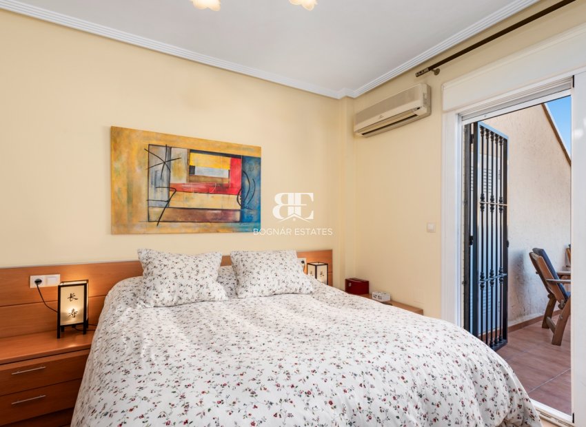 Resale - Townhouse -
San Fulgencio - La Marina