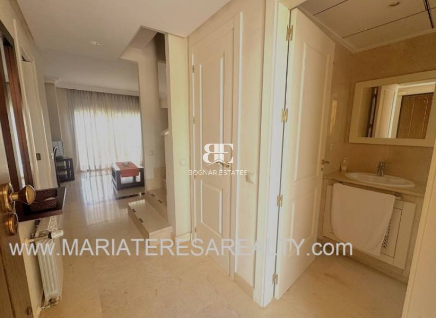 Resale - Townhouse -
San Javier - Roda