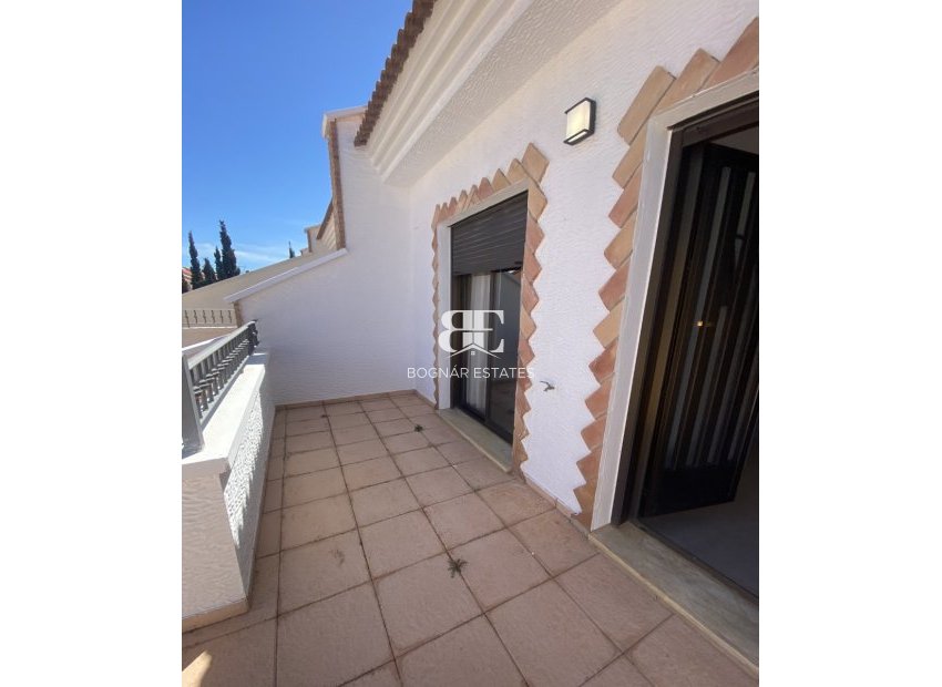 Resale - Townhouse -
San Miguel de Salinas