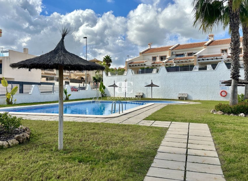 Resale - Townhouse -
San Miguel de Salinas