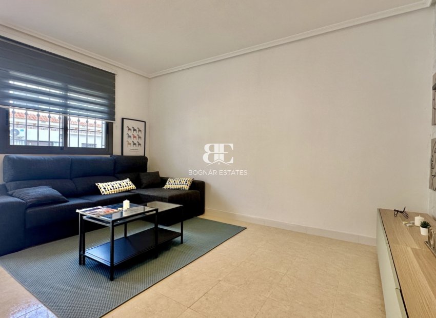 Resale - Townhouse -
San Miguel de Salinas