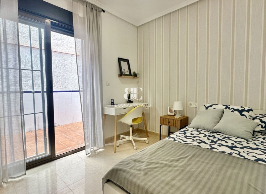 Resale - Townhouse -
San Miguel de Salinas