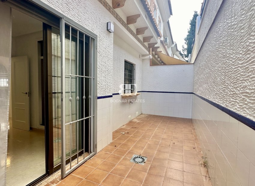 Resale - Townhouse -
San Miguel de Salinas