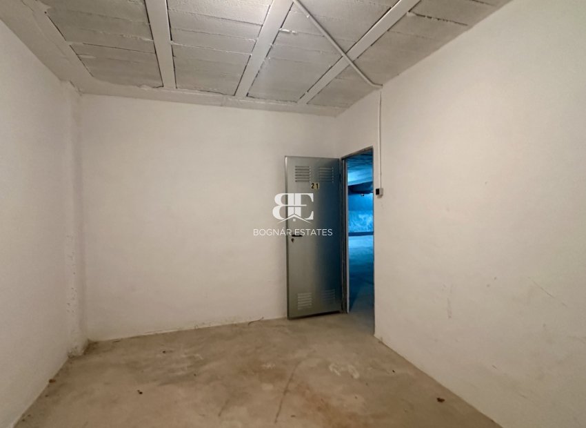 Resale - Townhouse -
San Miguel de Salinas