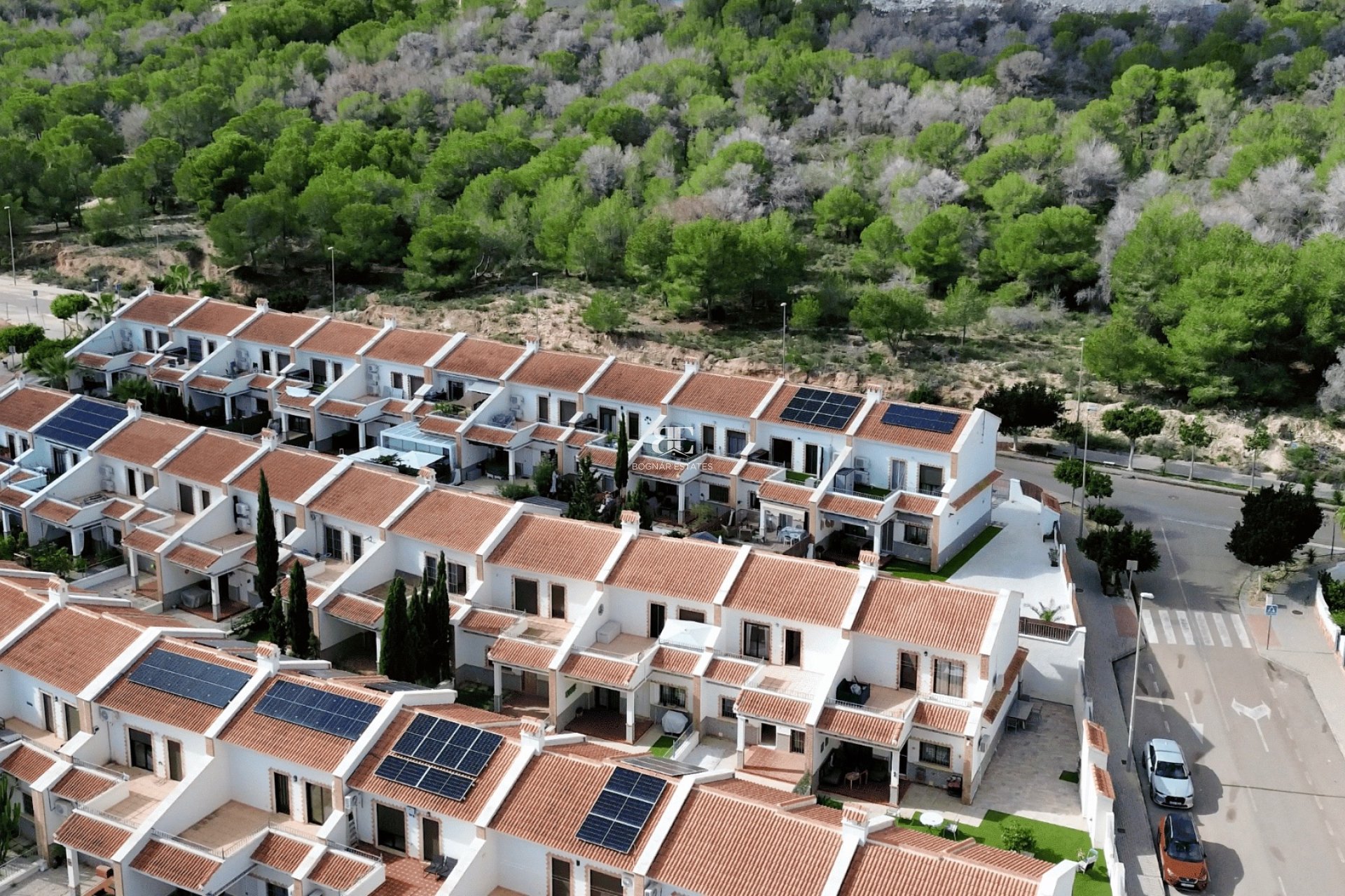 Resale - Townhouse -
San Miguel de Salinas