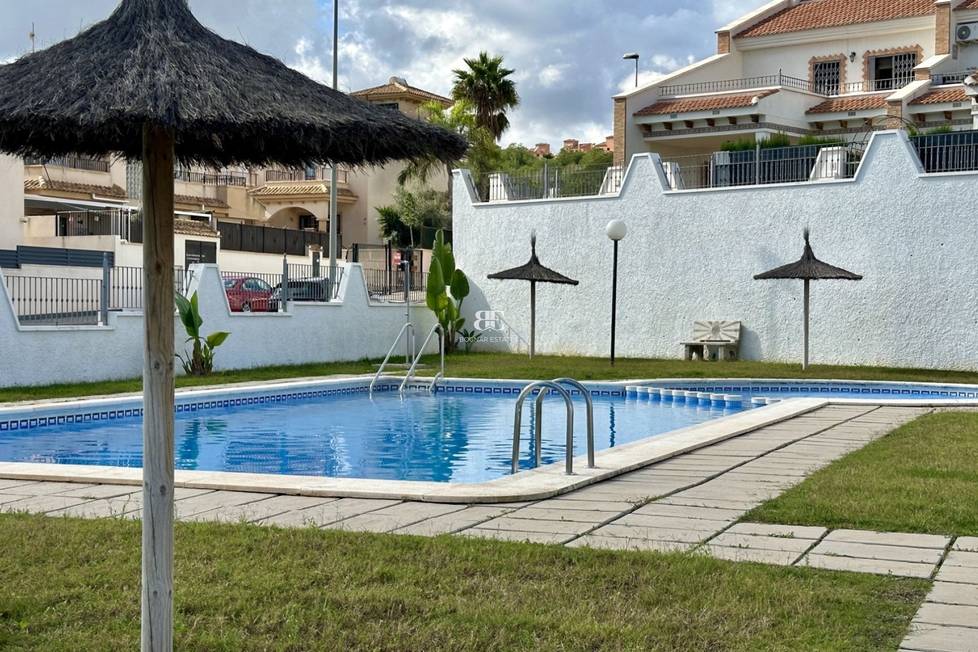 Resale - Townhouse -
San Miguel de Salinas