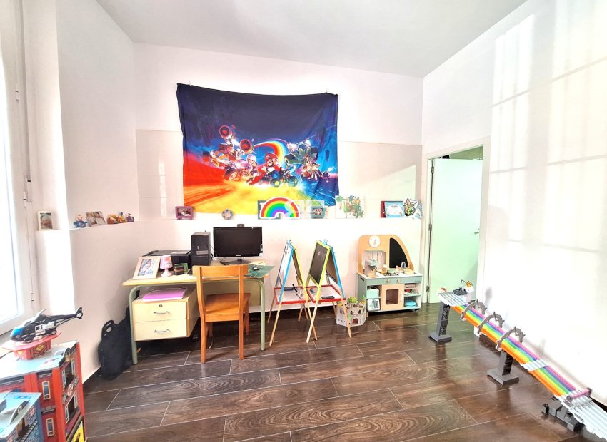Resale - Townhouse -
Santa Pola - Center