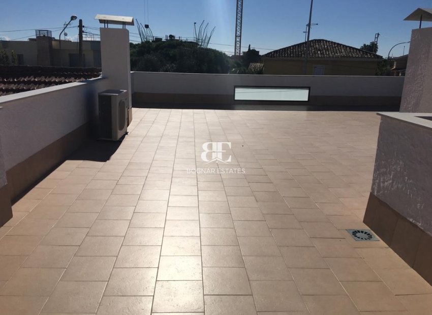 Resale - Townhouse -
Torre de la Horadada - Mil Palmeras
