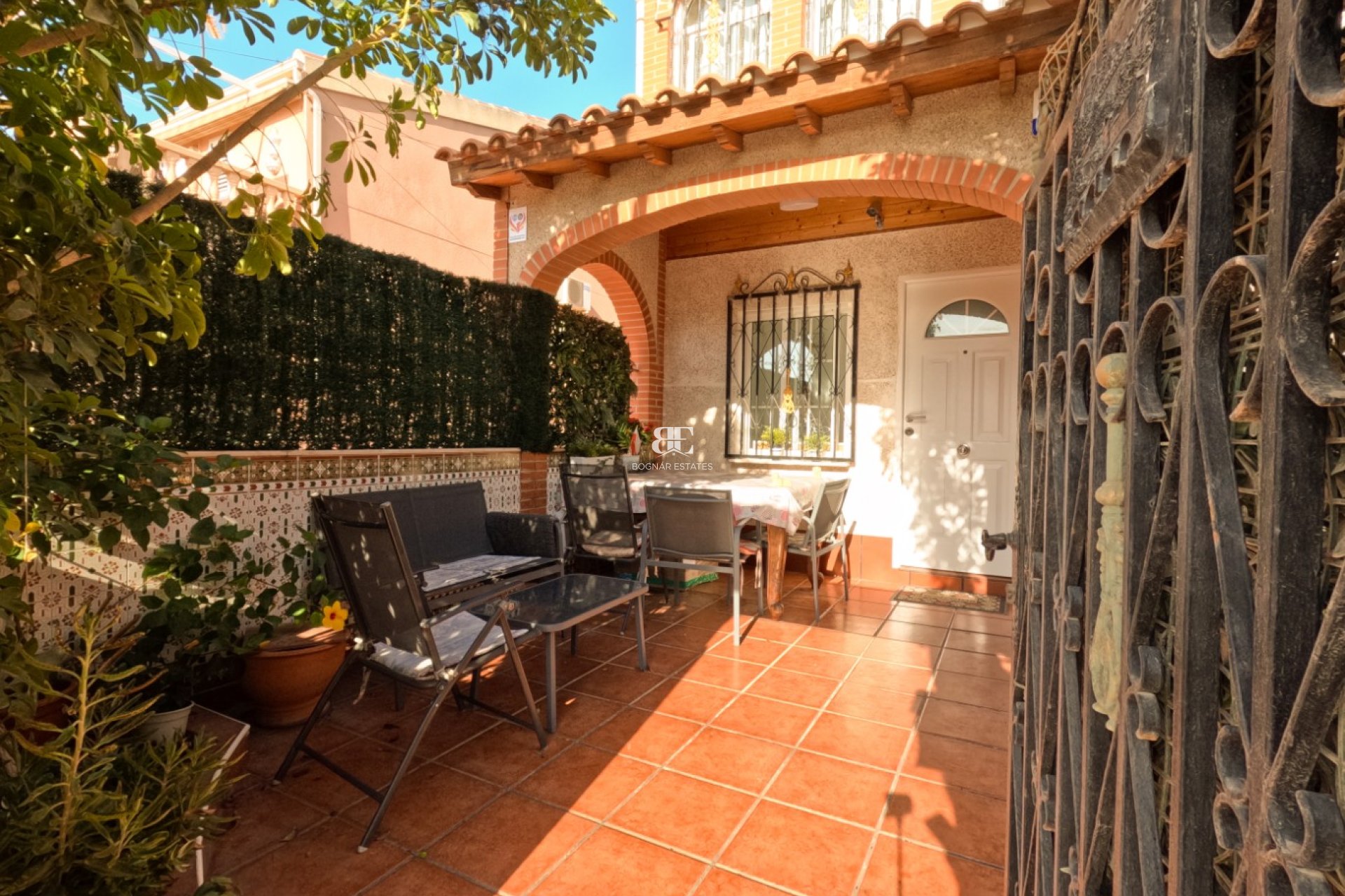 Resale - Townhouse -
Torrevieja - El Acequión - Los Náufragos