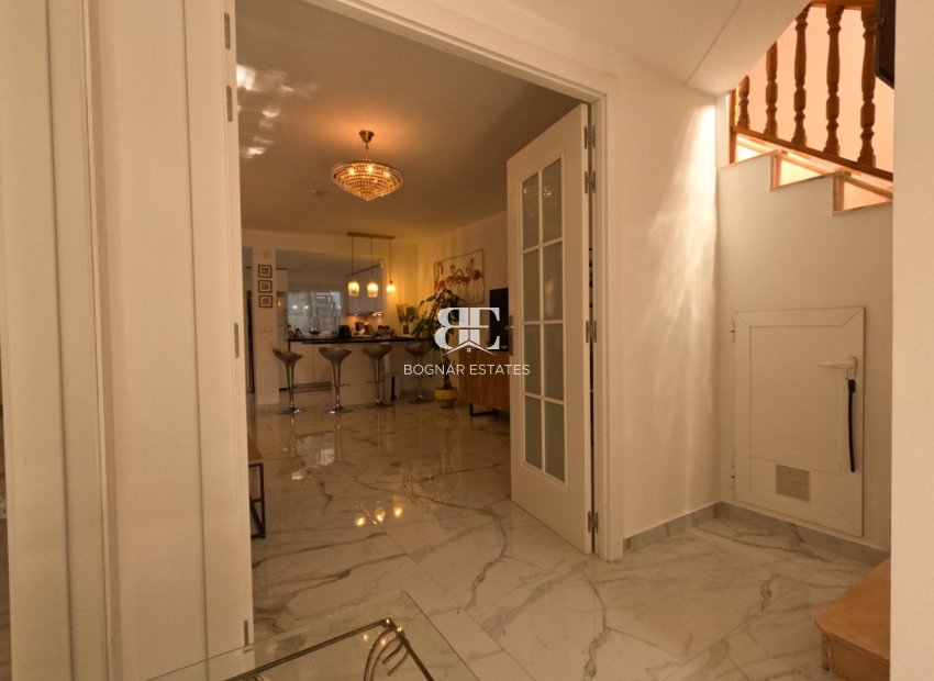 Resale - Townhouse -
Torrevieja - El Acequión - Los Náufragos