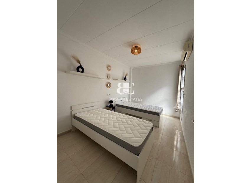 Resale - Townhouse -
Torrevieja - La Siesta - El Salado -  Torreta