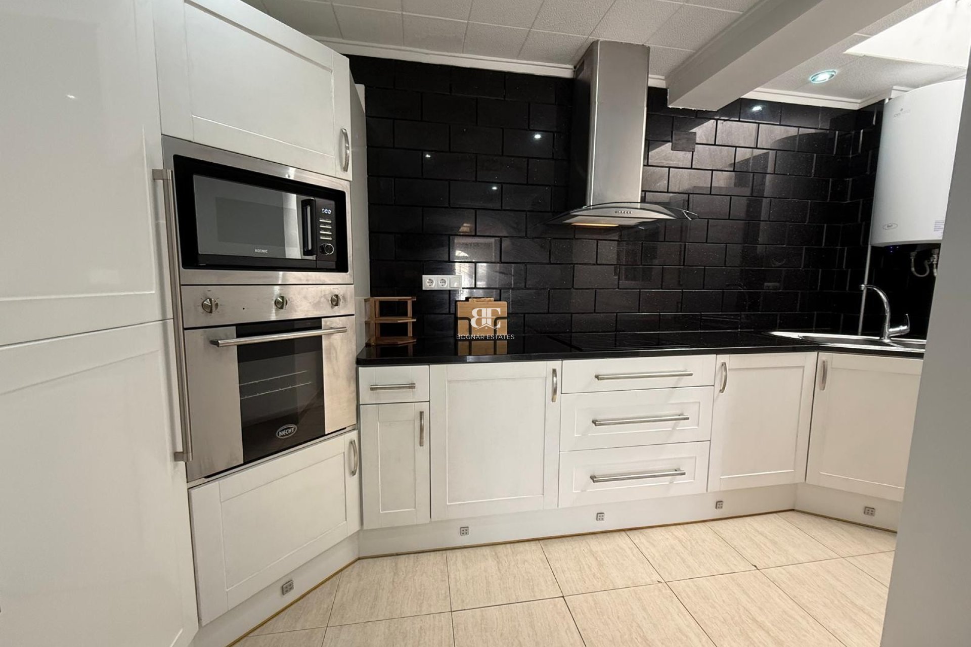 Resale - Townhouse -
Torrevieja - La Siesta - El Salado -  Torreta