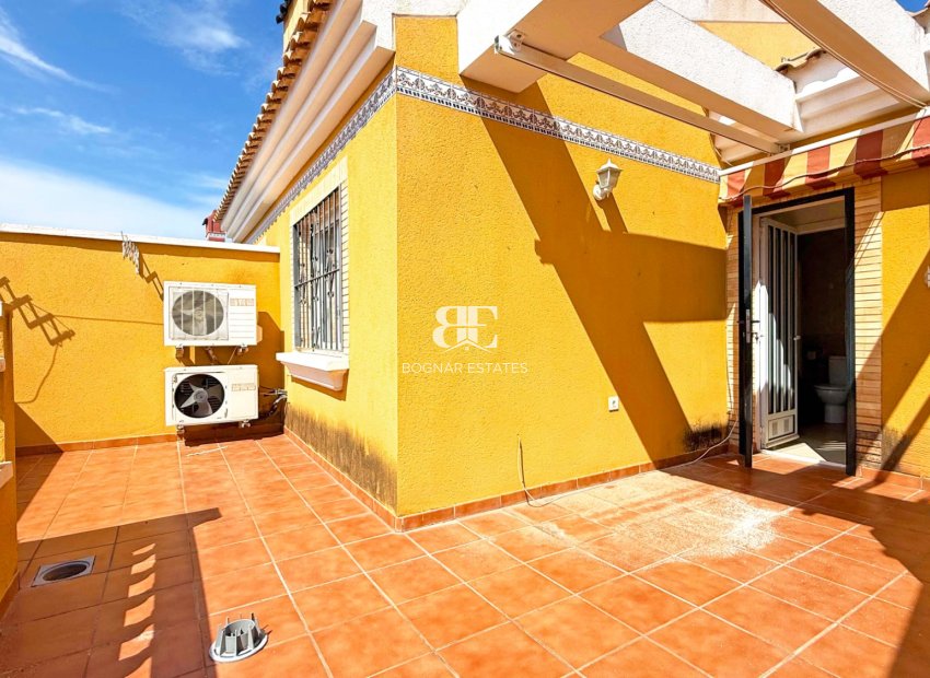 Resale - Townhouse -
Torrevieja - La Siesta - El Salado -  Torreta