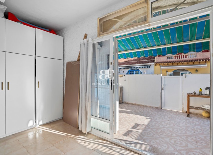 Resale - Townhouse -
Torrevieja - La Siesta