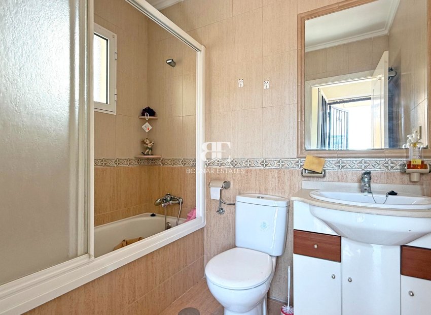 Resale - Townhouse -
Torrevieja - La Siesta
