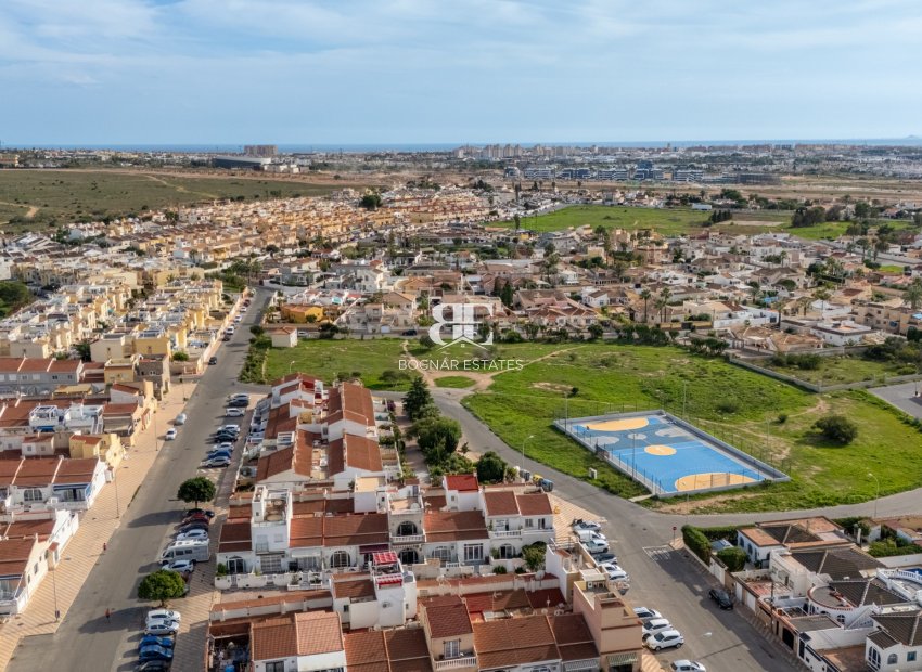 Resale - Townhouse -
Torrevieja - La Siesta