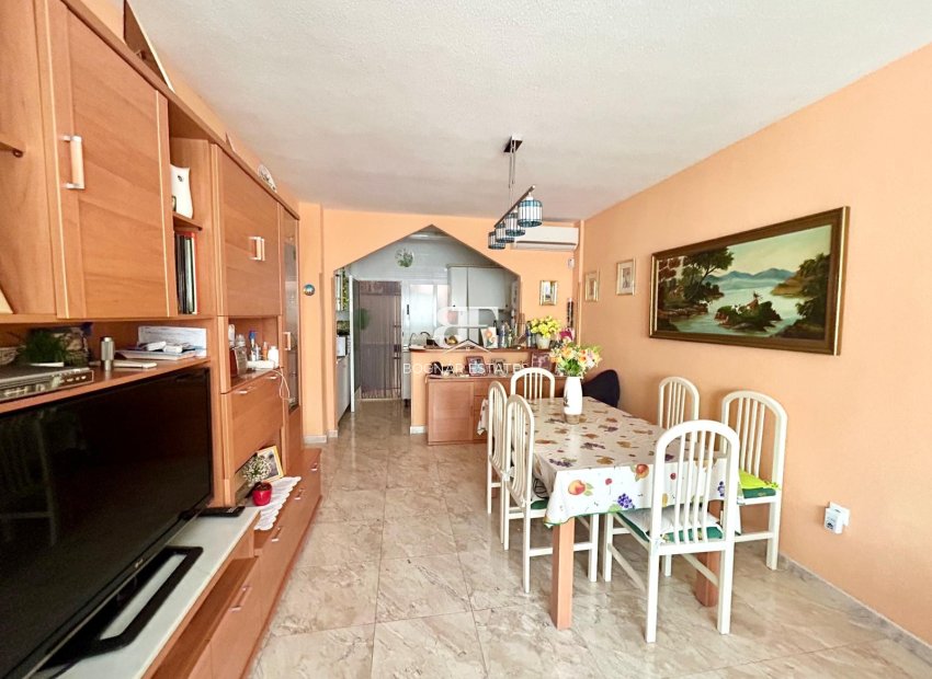 Resale - Townhouse -
Torrevieja - La Torreta