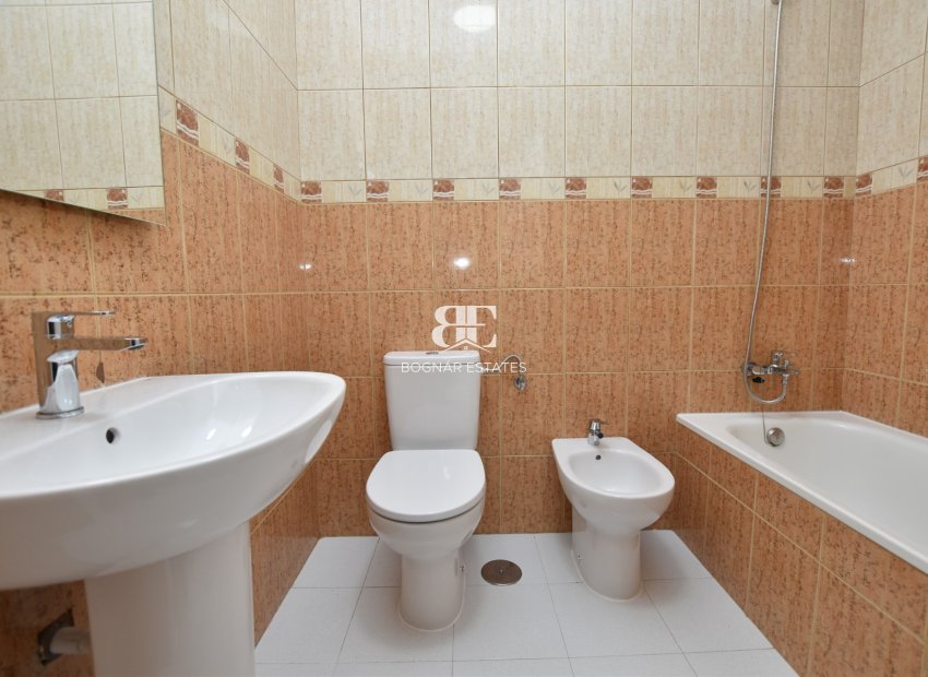 Resale - Townhouse -
Torrevieja - Lago Jardin