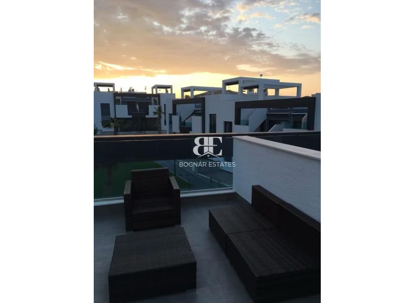 Resale - Townhouse -
Torrevieja - Punta Prima
