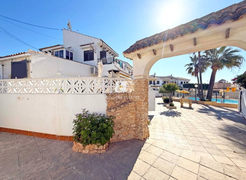 Resale - Townhouse -
Torrevieja - Torrelamata - La Mata