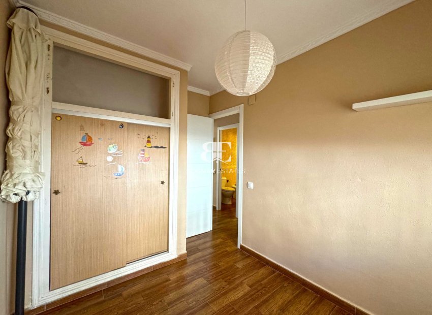 Resale - Townhouse -
Torrevieja - Torrelamata - La Mata