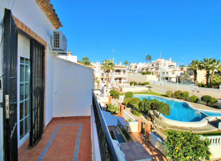Resale - Townhouse -
Villamartín - Los Dolses