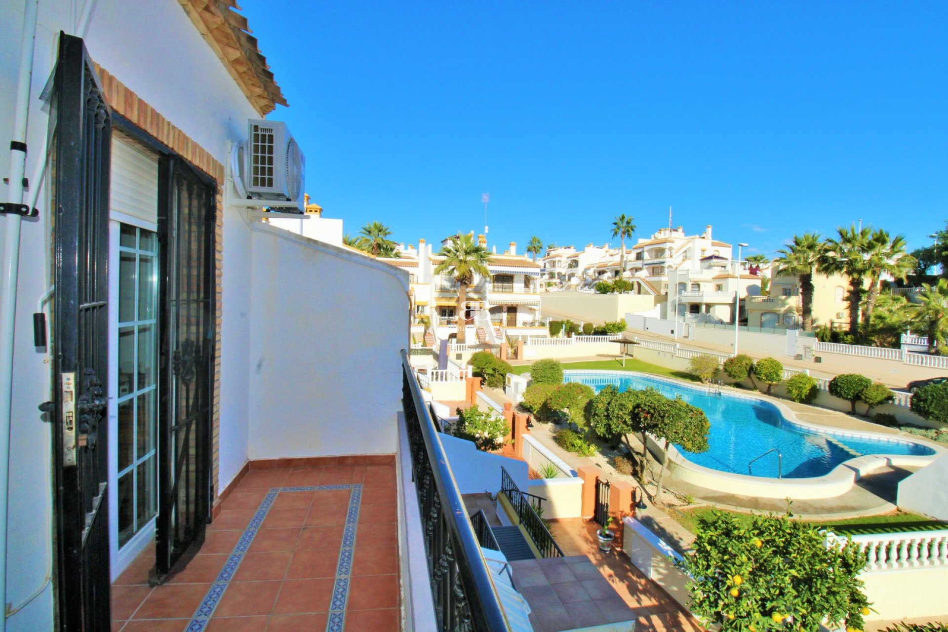 Resale - Townhouse -
Villamartín - Los Dolses