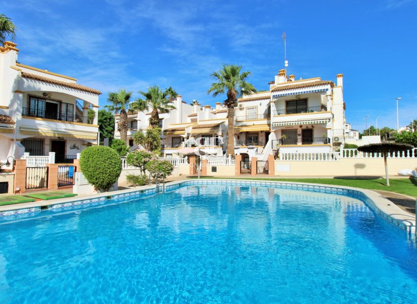 Resale - Townhouse -
Villamartín - Los Dolses