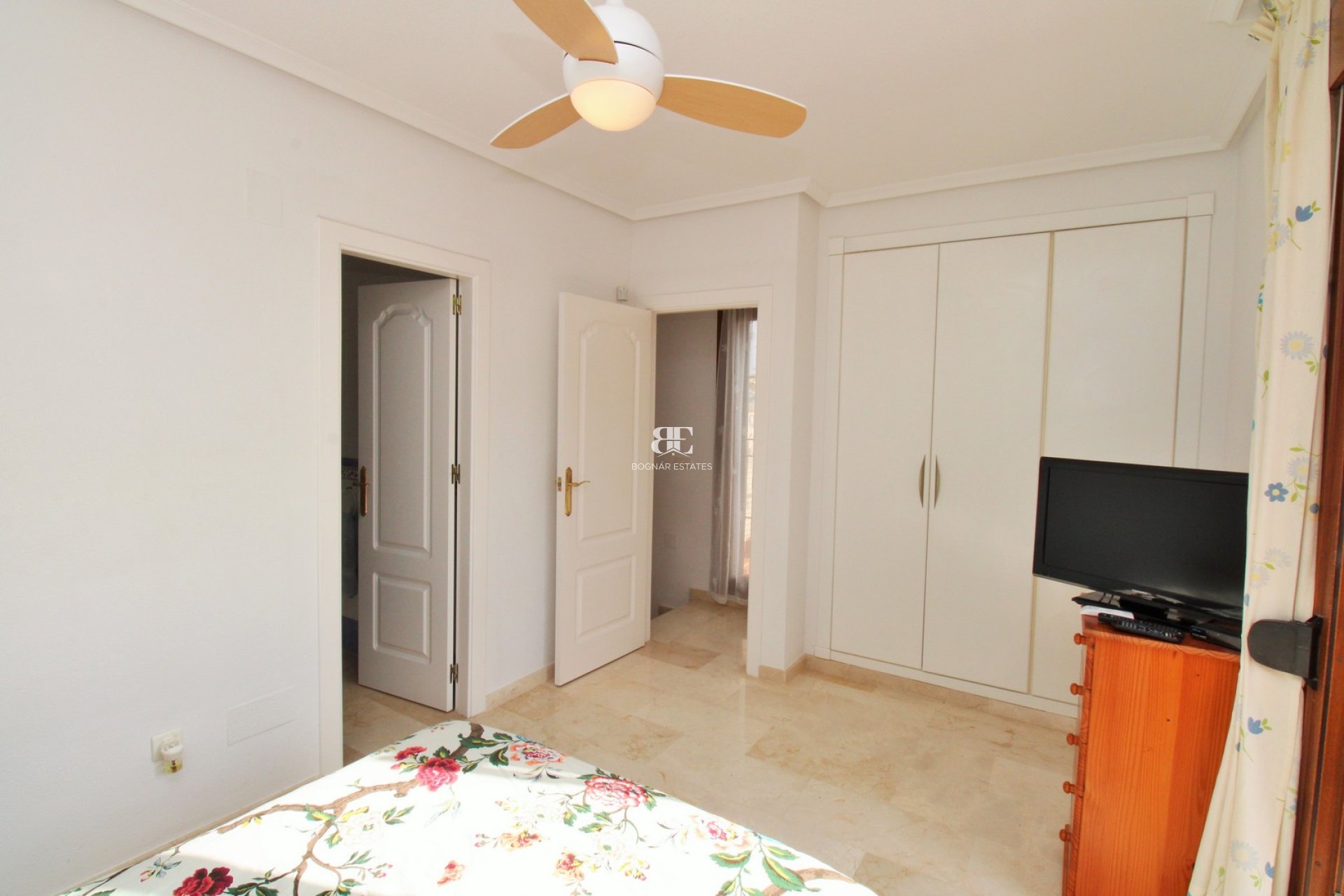 Resale - Townhouse -
Villamartín - PAU 8