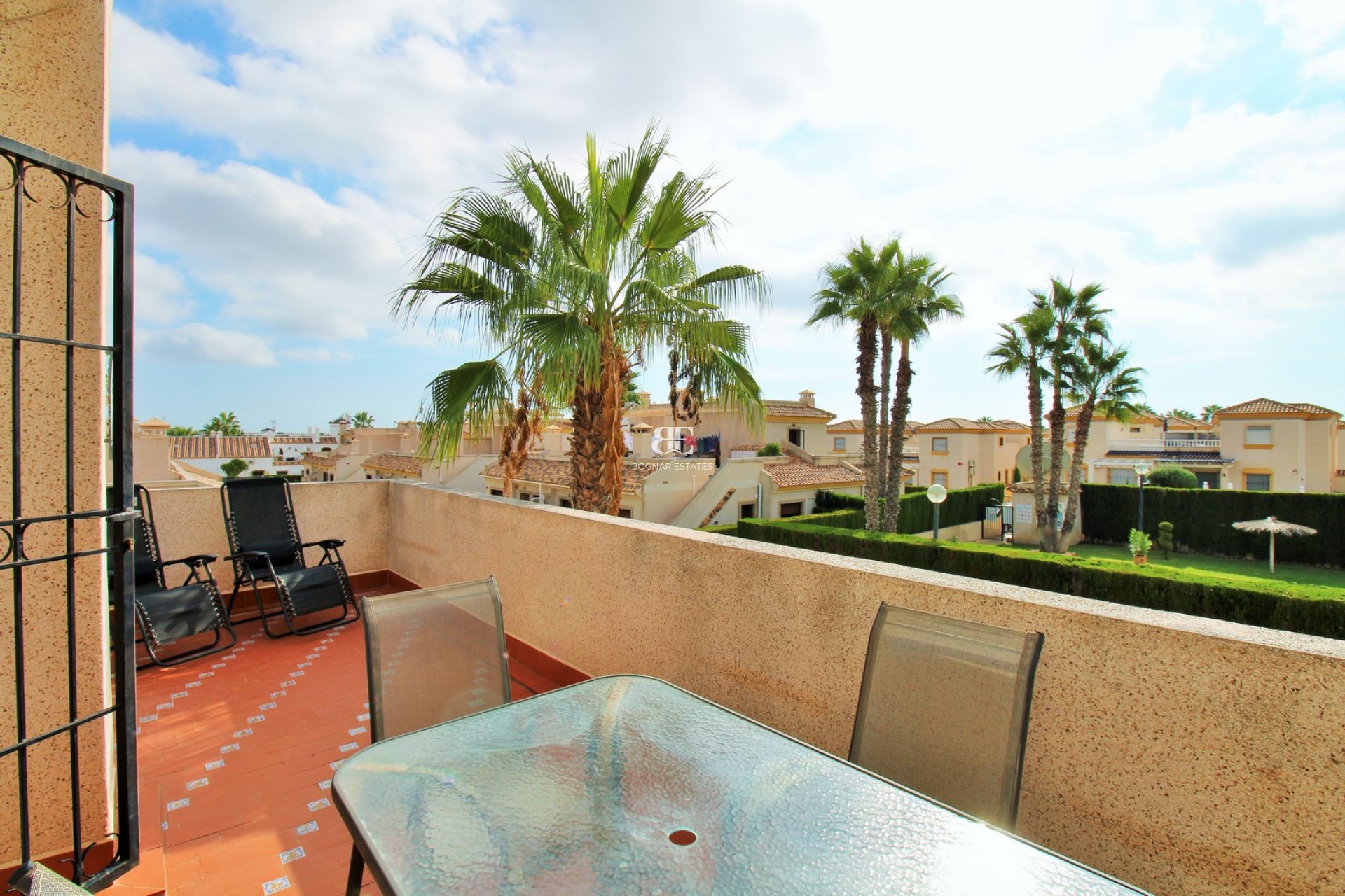 Resale - Townhouse -
Villamartín - PAU 8