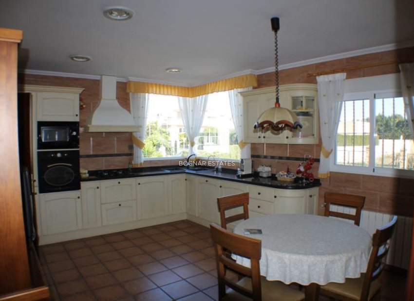 Resale - Villa -
Alfas del Pí - Arabi