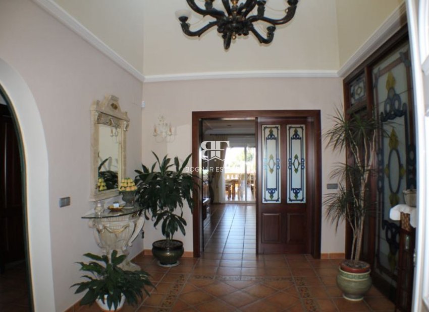 Resale - Villa -
Alfas del Pí - Arabi