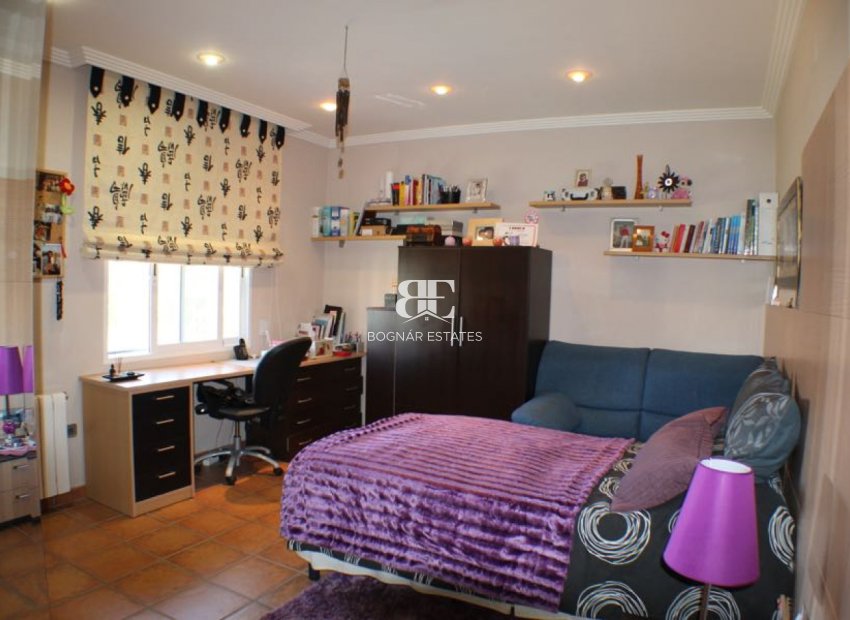 Resale - Villa -
Alfas del Pí - Arabi