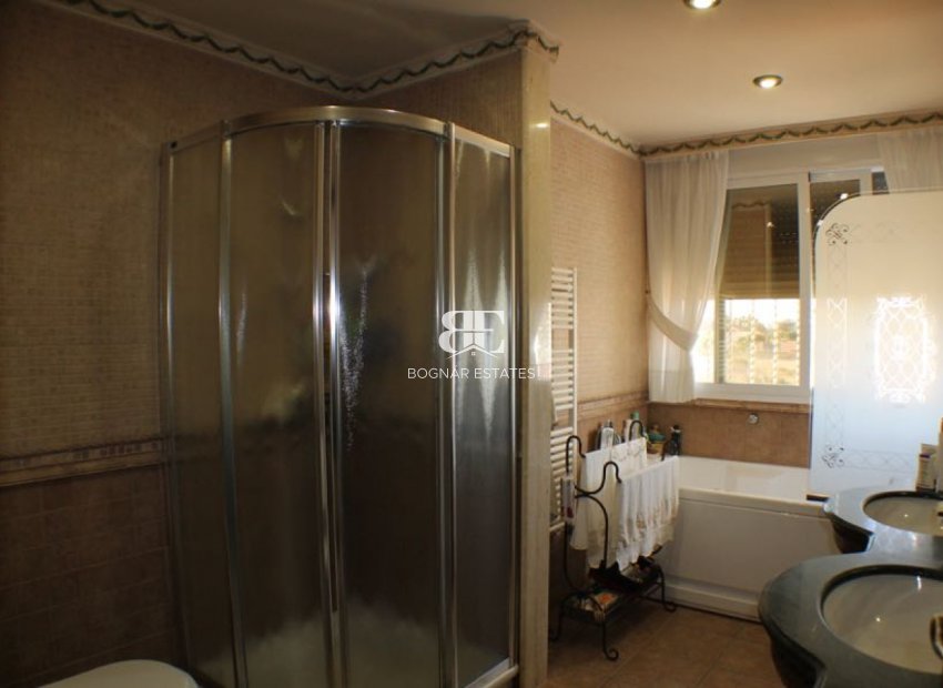 Resale - Villa -
Alfas del Pí - Arabi