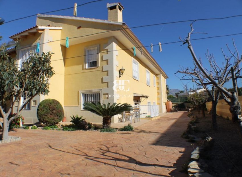 Resale - Villa -
Alfas del Pí - Arabi