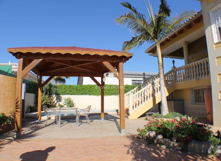 Resale - Villa -
Alfas del Pí - Arabi
