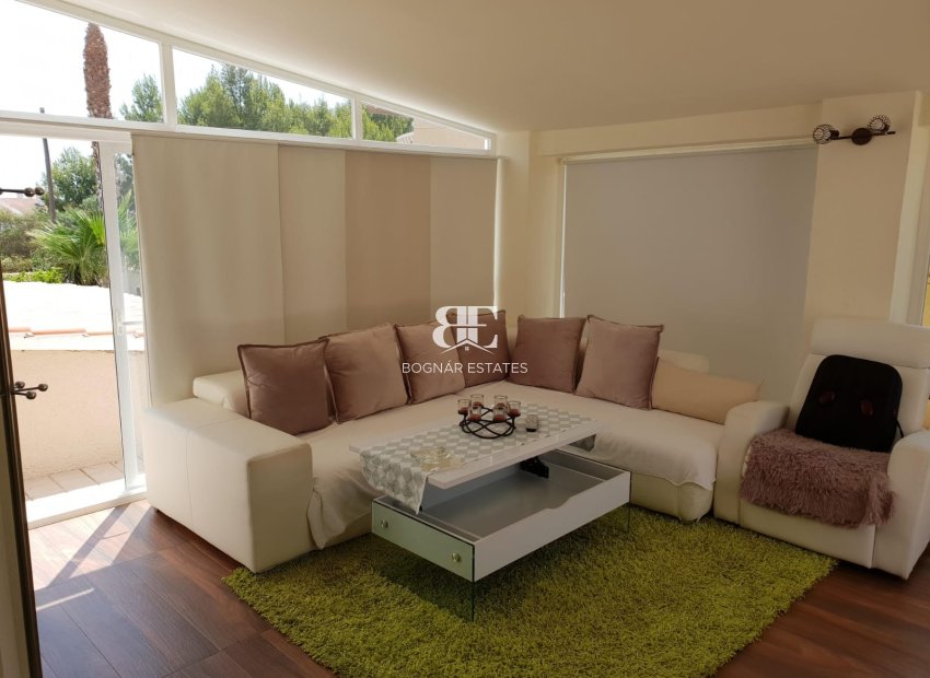 Resale - Villa -
Alfas del Pí - Urbanizaciones