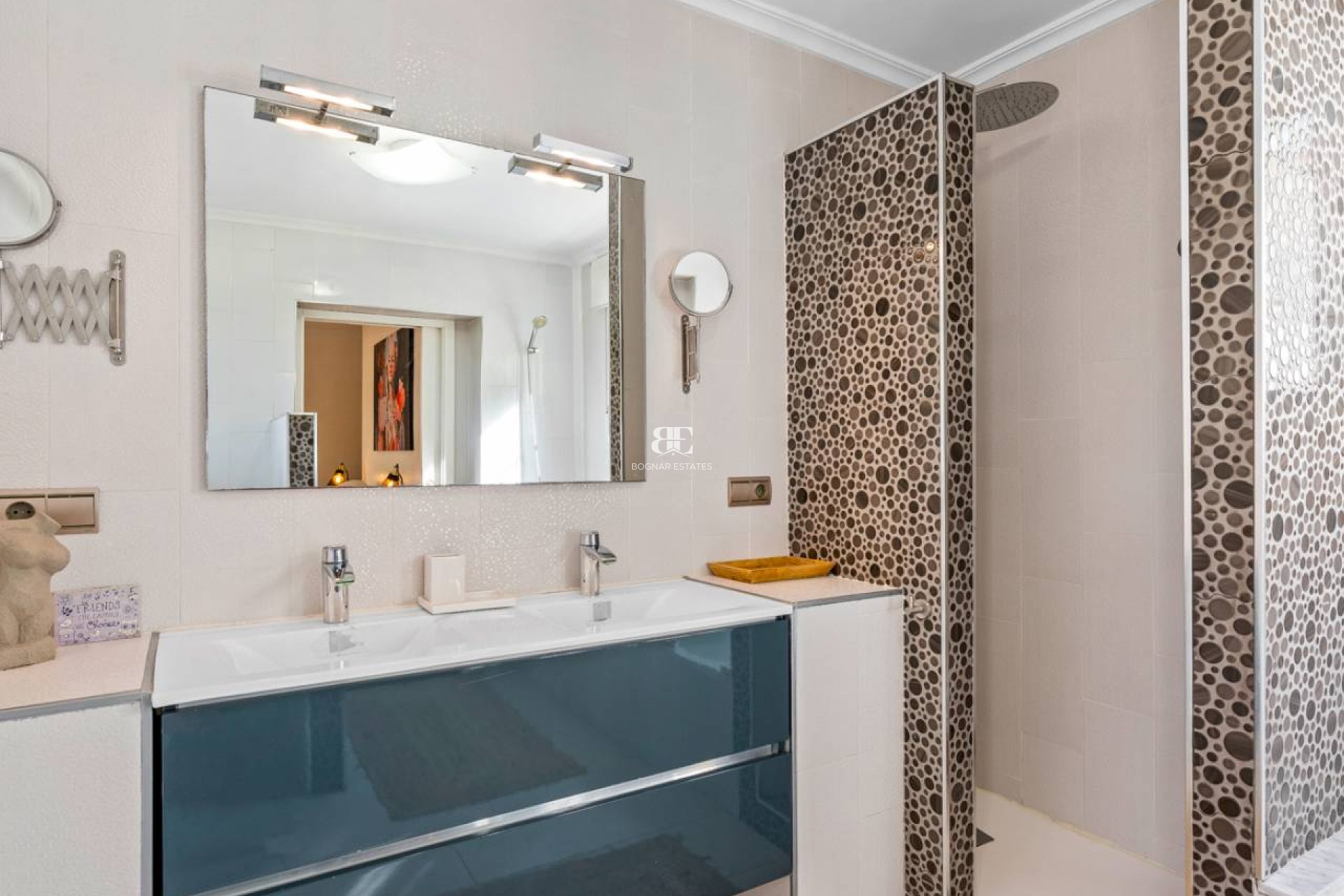 Resale - Villa -
Algorfa - Castillo De Montemar