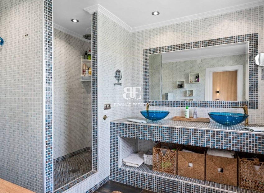 Resale - Villa -
Algorfa - Castillo De Montemar