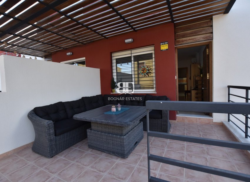 Resale - Villa -
Algorfa - La finca Golf
