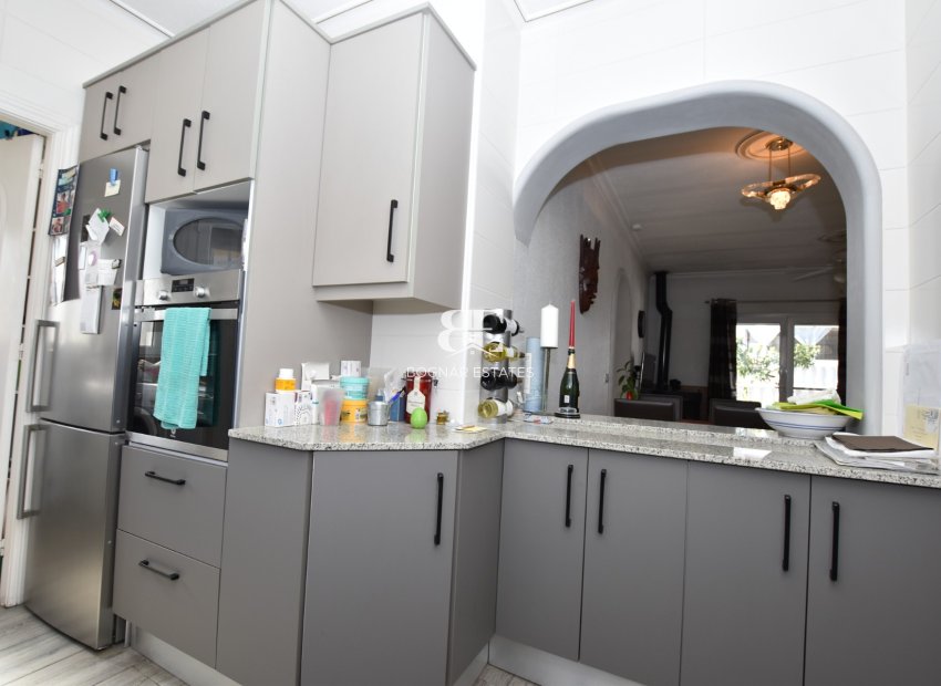 Resale - Villa -
Algorfa - La finca Golf