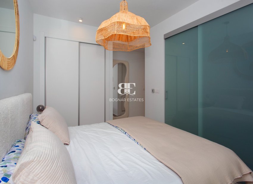 Resale - Villa -
Algorfa - La finca Golf