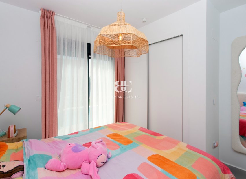 Resale - Villa -
Algorfa - La finca Golf