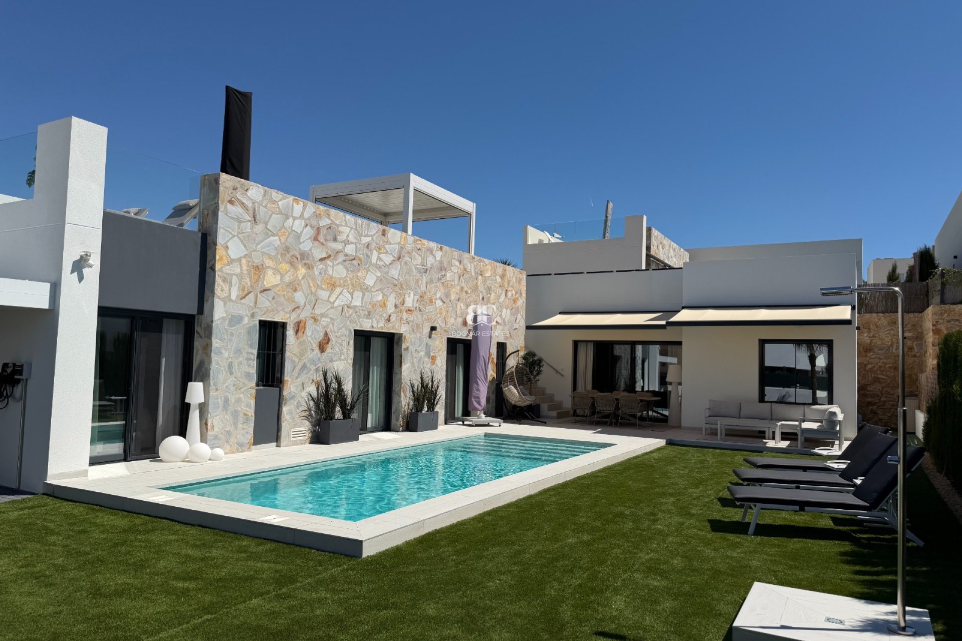 Resale - Villa -
Algorfa - La finca Golf