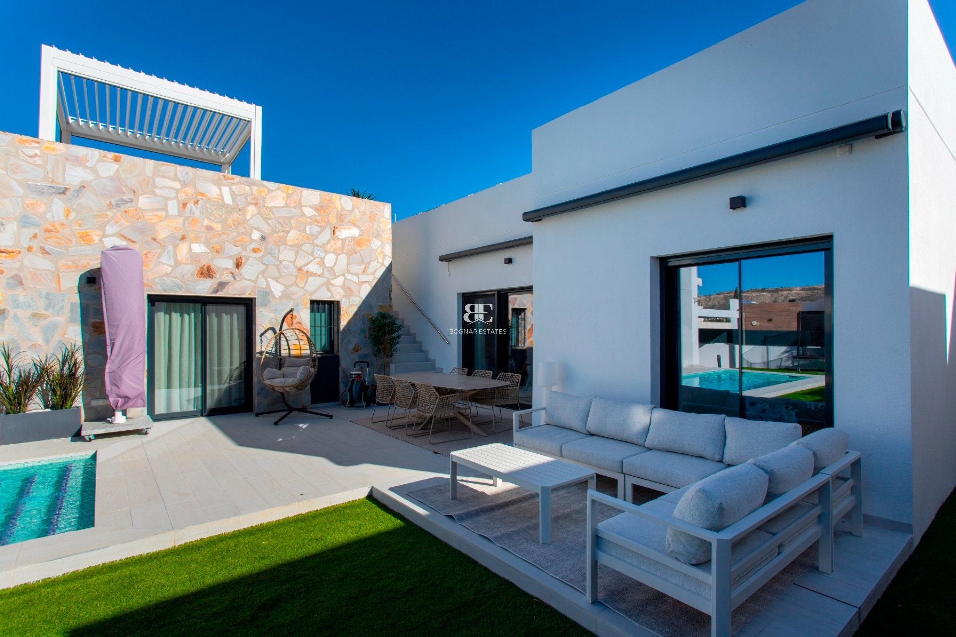 Resale - Villa -
Algorfa - La finca Golf