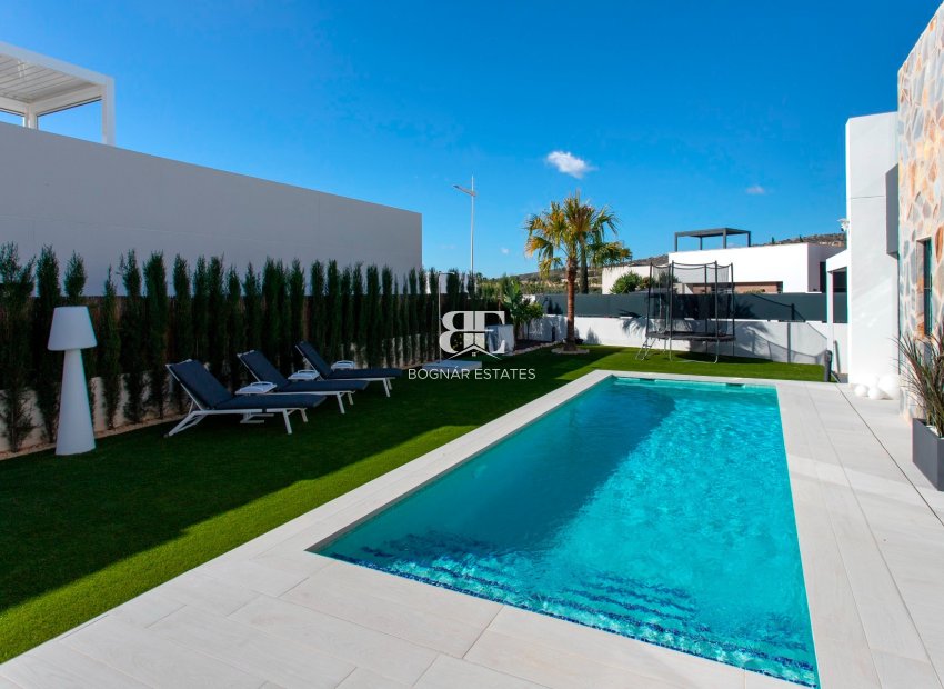 Resale - Villa -
Algorfa - La finca Golf